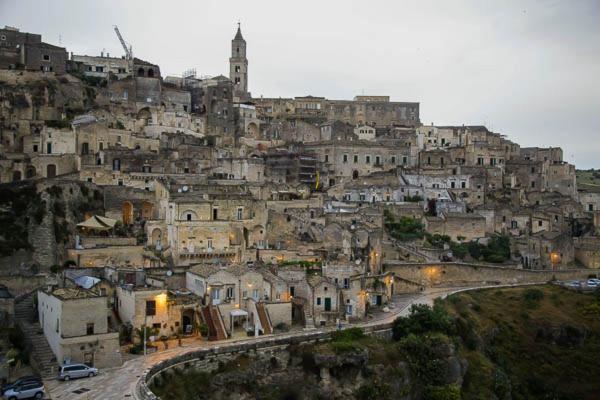 Dimora La Gravina Bed & Breakfast Matera Exterior photo